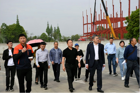 榮縣政協(xié)副主席鐘永平、新都區(qū)政協(xié)社法民宗委 主任高應濤一行蒞臨太和坊參觀考察