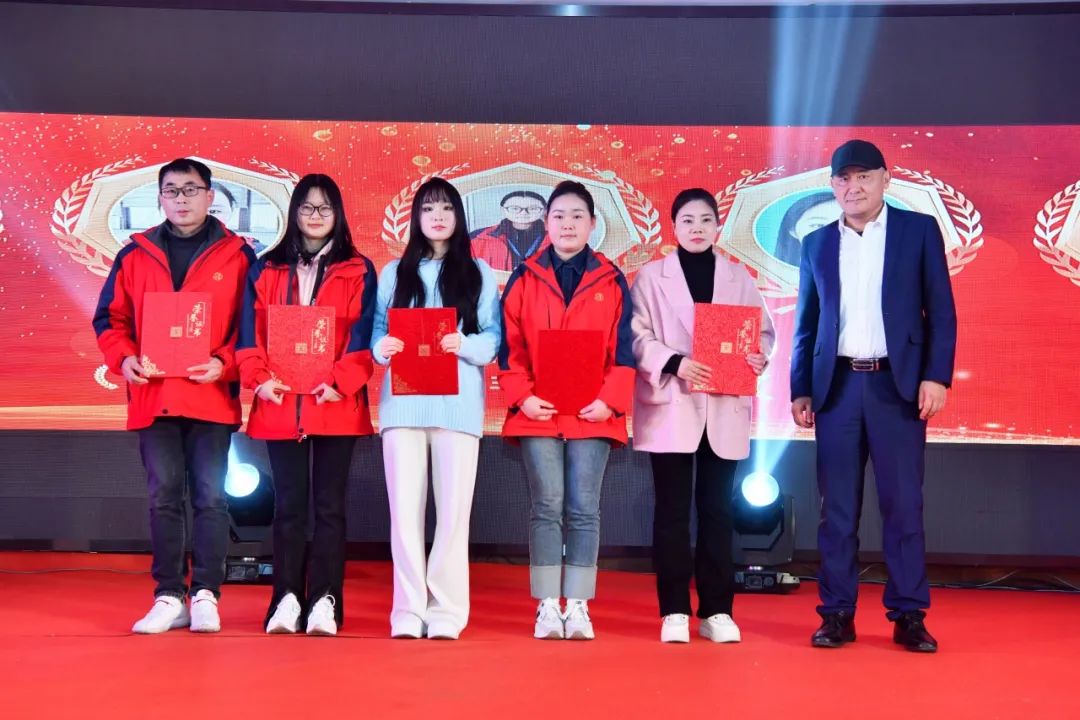 65d965701130c.jpg 640 (29).jpg