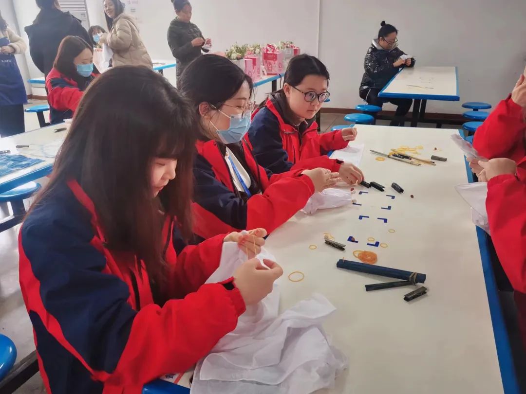 65ee6b2bc50c7.jpg 640 (5).jpg